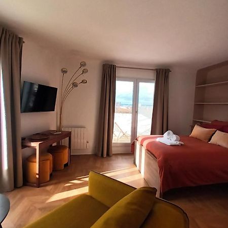 Paris Balcony Top Floor Room Luaran gambar