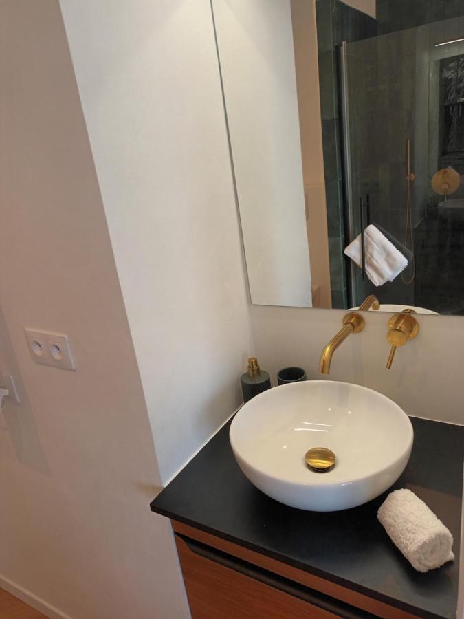 Paris Balcony Top Floor Room Luaran gambar