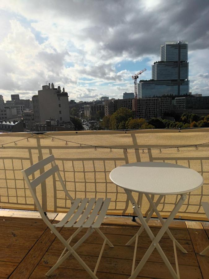 Paris Balcony Top Floor Room Luaran gambar