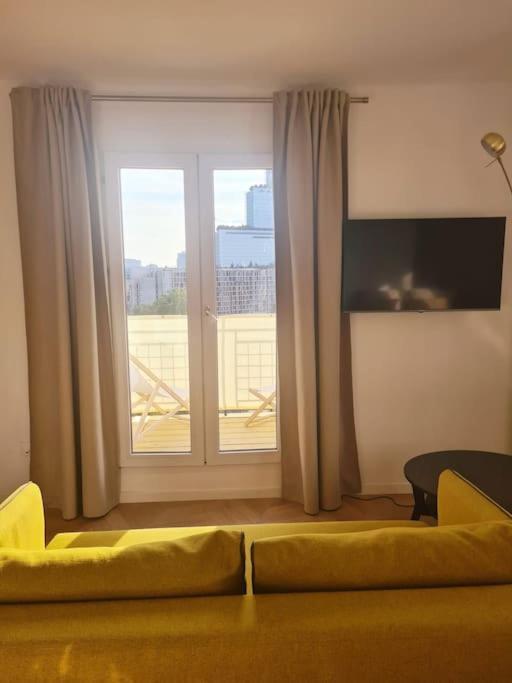 Paris Balcony Top Floor Room Luaran gambar