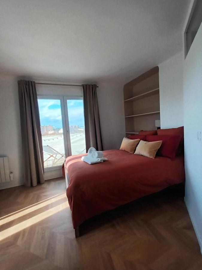 Paris Balcony Top Floor Room Luaran gambar